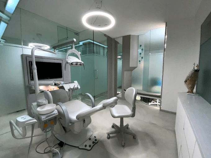 Modern dental treatment room